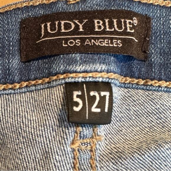 Judy Blue Boyfriend Fit Distressed 5/27 - Picture 2 of 10